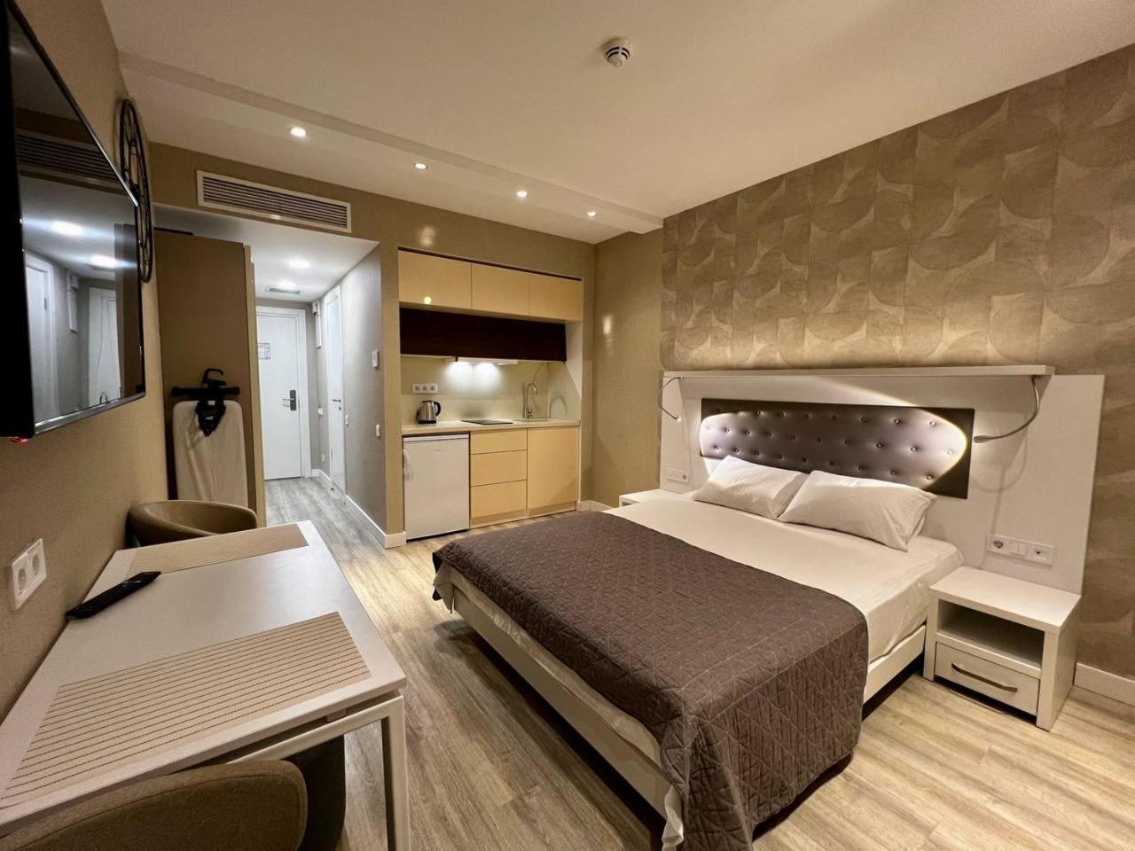 Batumi Deluxe Apartments Экстерьер фото