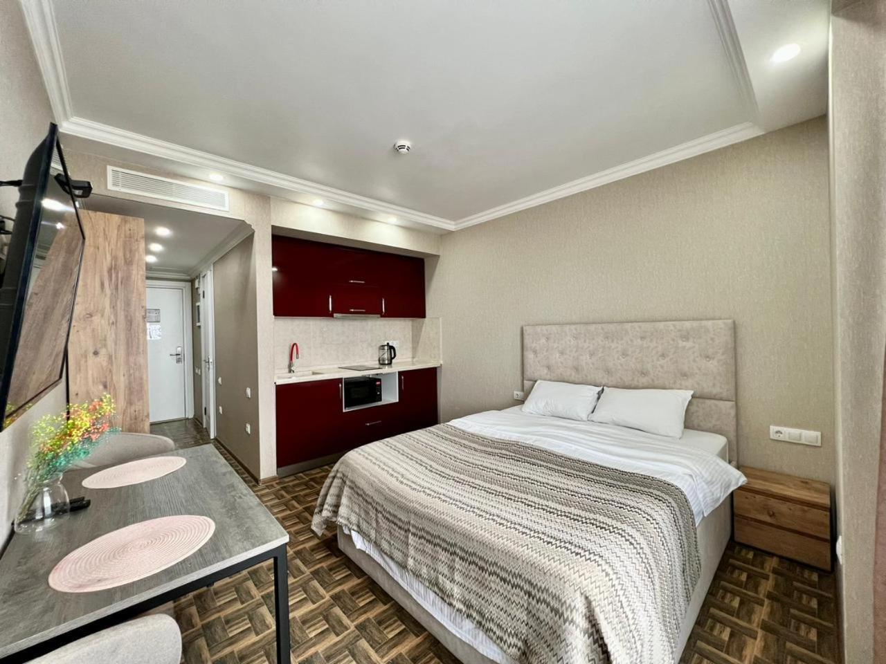 Batumi Deluxe Apartments Экстерьер фото