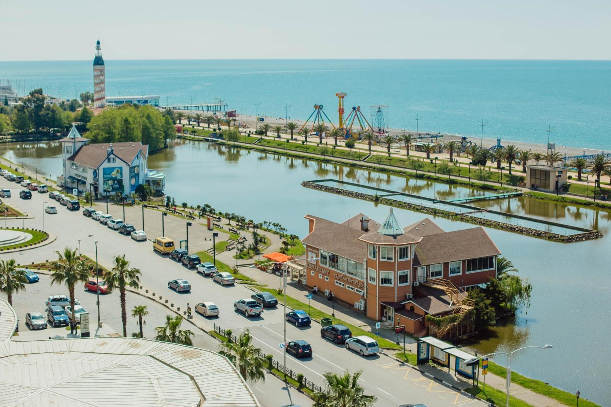 Batumi Deluxe Apartments Экстерьер фото